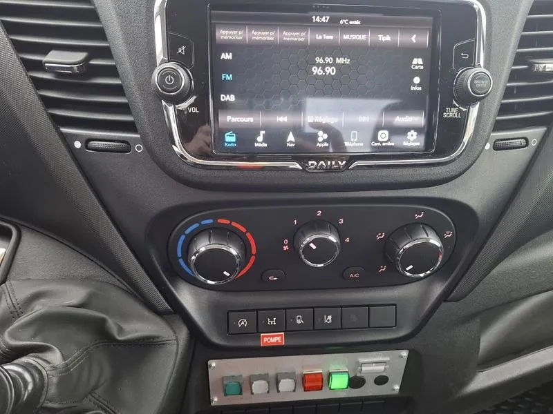 iveco daily 35s14*dizalica košara sa stopama*klima*navigacija* - slika 14