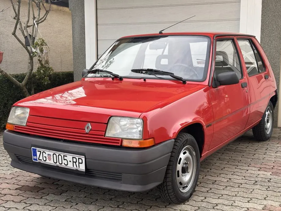 **renault 5 Campus 1.1 Benz** - Sesvete, Zagreb