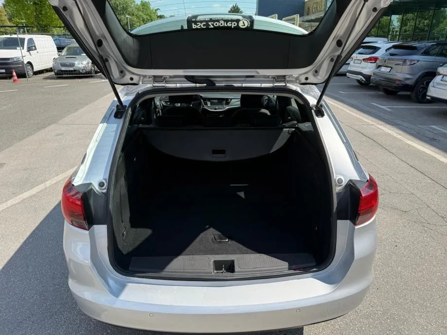 opel astra 1.6 cdti | hr auto | reg. godinu dana | jamstvo | - slika 17