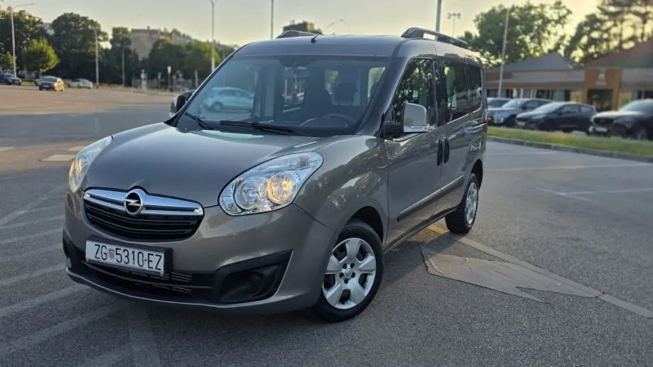 opel combo 1,6 cdti - slika 9