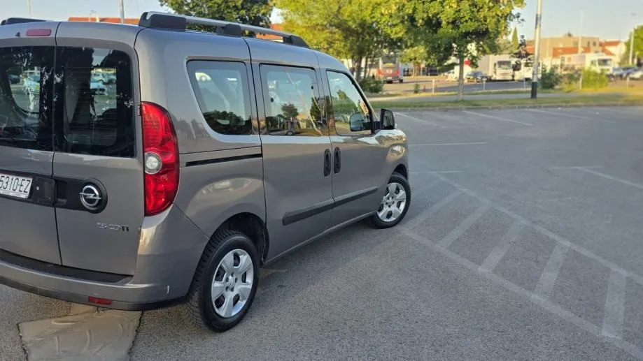 opel combo 1,6 cdti - slika 5