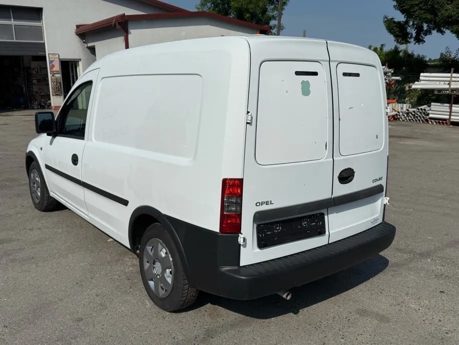 opel combo hladnjača, 2010 god. - slika 3