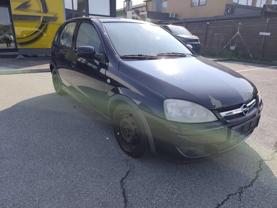 opel corsa 1,2 16v - slika 4
