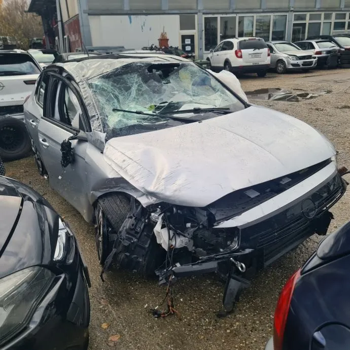 opel corsa f 1,2 turbo gs line # dijelovi - slika 2