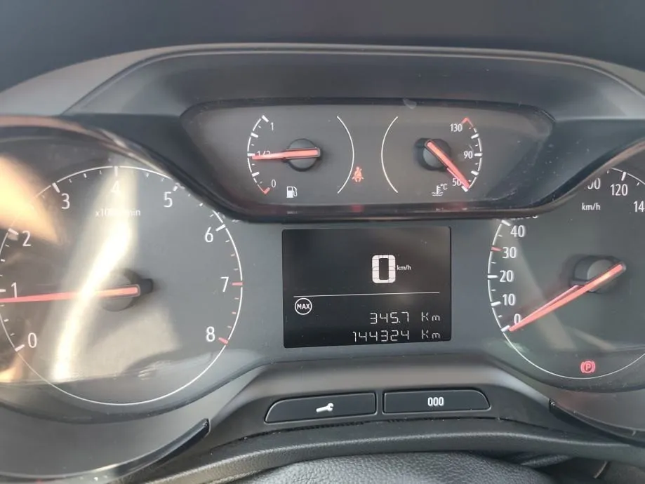 opel crossland 1,2 sa 2 godine jamstva - slika 6