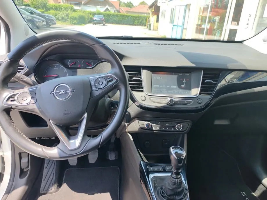 opel crossland 1,2 - slika 16