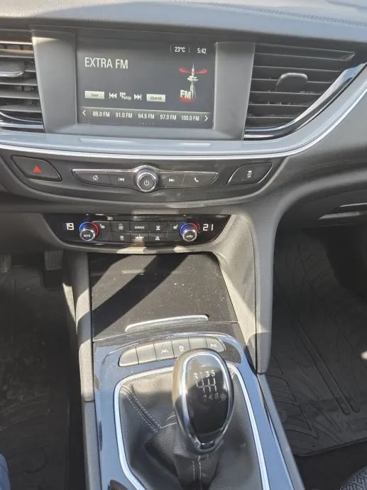 opel insignia 1,6 cdti - slika 6