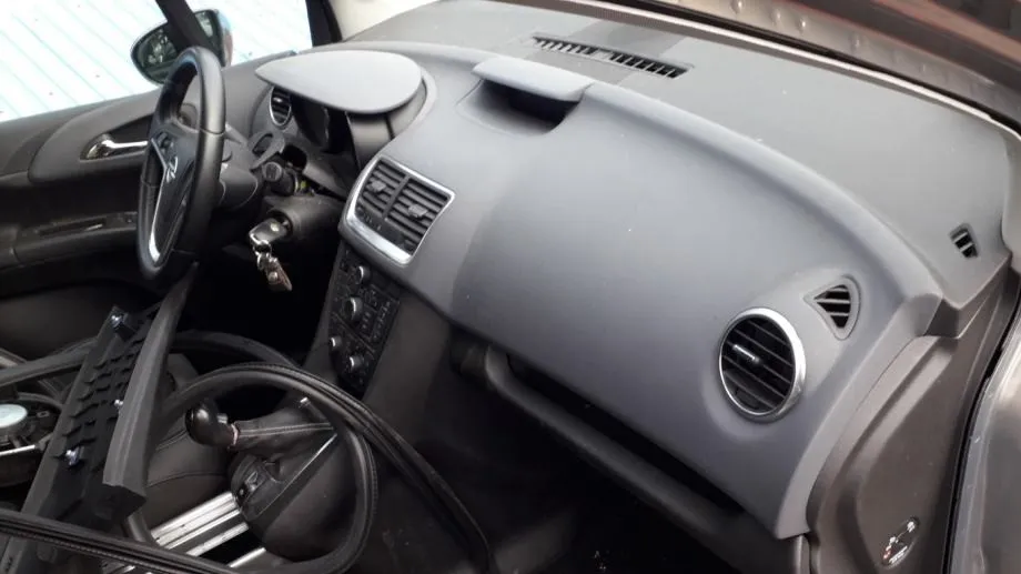 Opel Meriva B zračni jastuci (original - nisu reparirani) - Zagreb