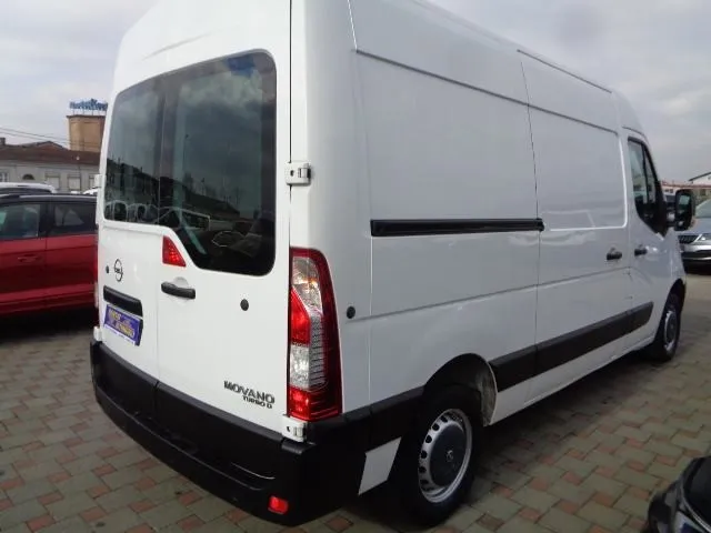 opel movano furgon 2,3 cdti l2h2//,klima/parksen/obložen/49tkm, 2020 g - slika 4
