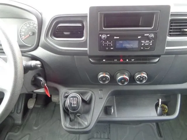 opel movano furgon 2,3 cdti l2h2//,klima/parksen/obložen/49tkm, 2020 g - slika 19