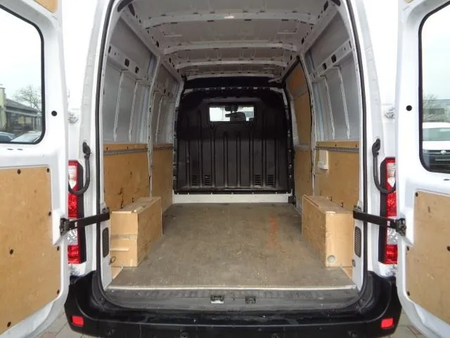 opel movano furgon 2,3 cdti l2h2//,klima/parksen/obložen/49tkm, 2020 g - slika 9