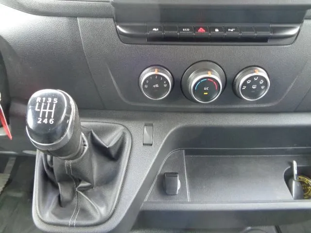 opel movano furgon 2,3 cdti l2h2//,klima/parksen/obložen/49tkm, 2020 g - slika 21