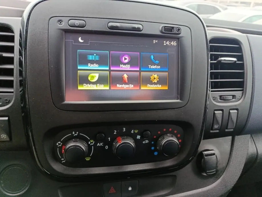 opel vivaro 1,6 cdti,jamstvo do 2 godine, vozilo u sustavu pdv-a, 2019 - slika 8