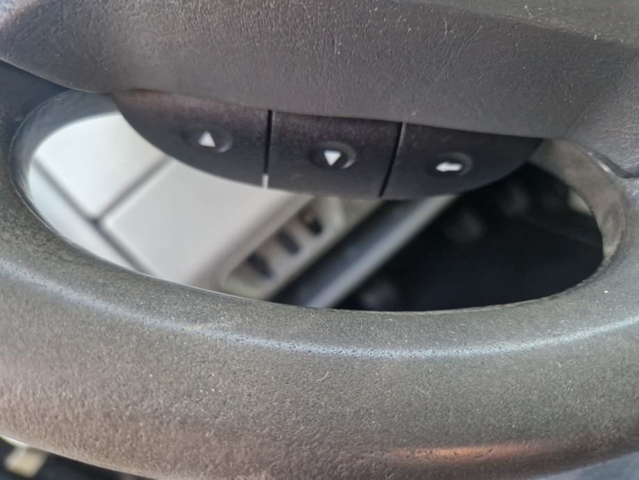 opel vivaro 2,0 2,9 t n1 6 sj. pocinčan klima kuka kartice 36 mj - slika 10