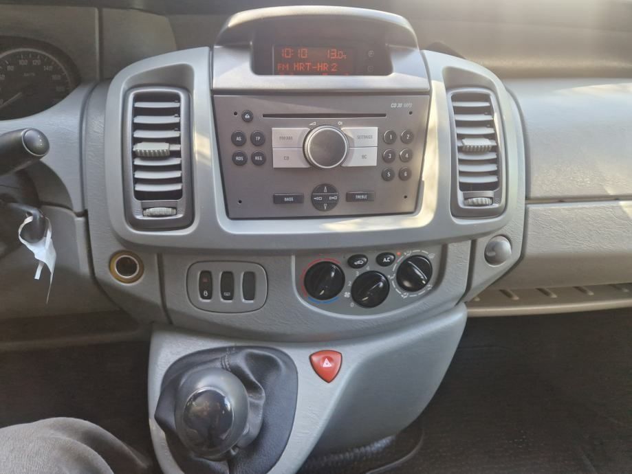 opel vivaro 2,0 2,9 t n1 6 sj. pocinčan klima kuka kartice 36 mj - slika 17