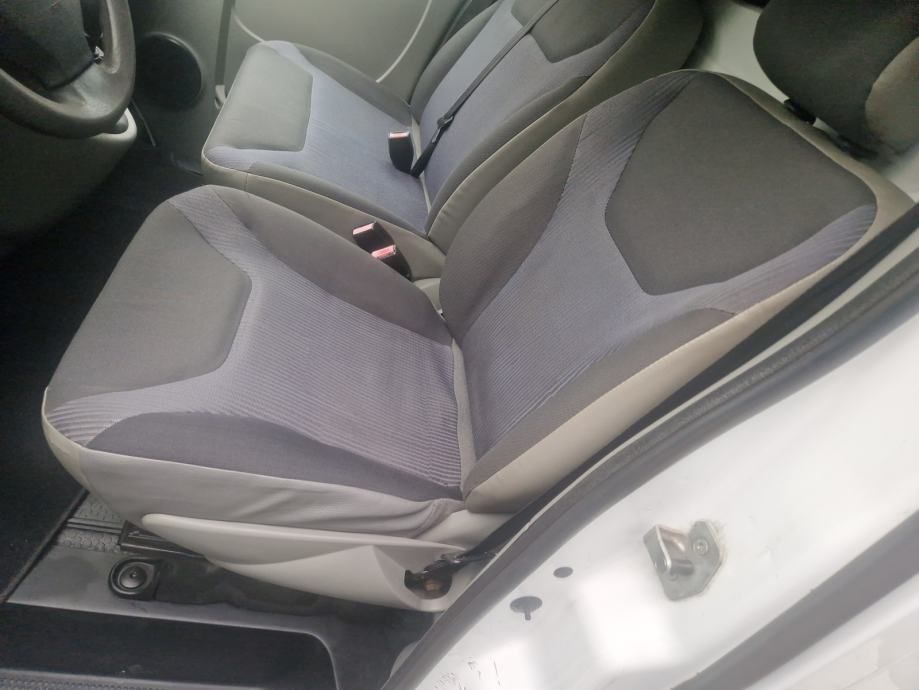 opel vivaro 2.0 cdti klima kuka pocinčan kartice 36 mj, 2007 god. - slika 7