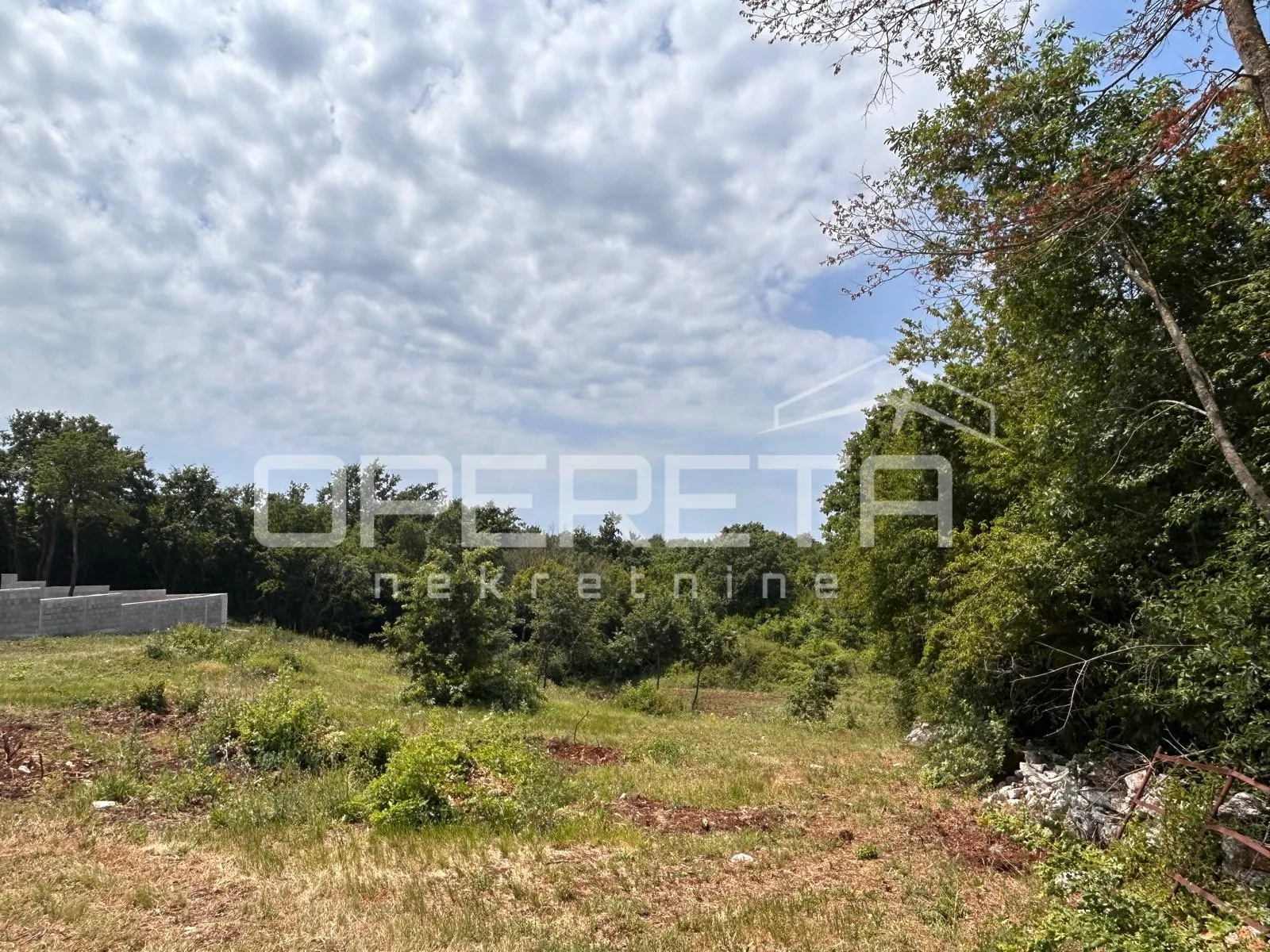 građevinsko zemljište – juršići, istra (1340 m²) - slika 10