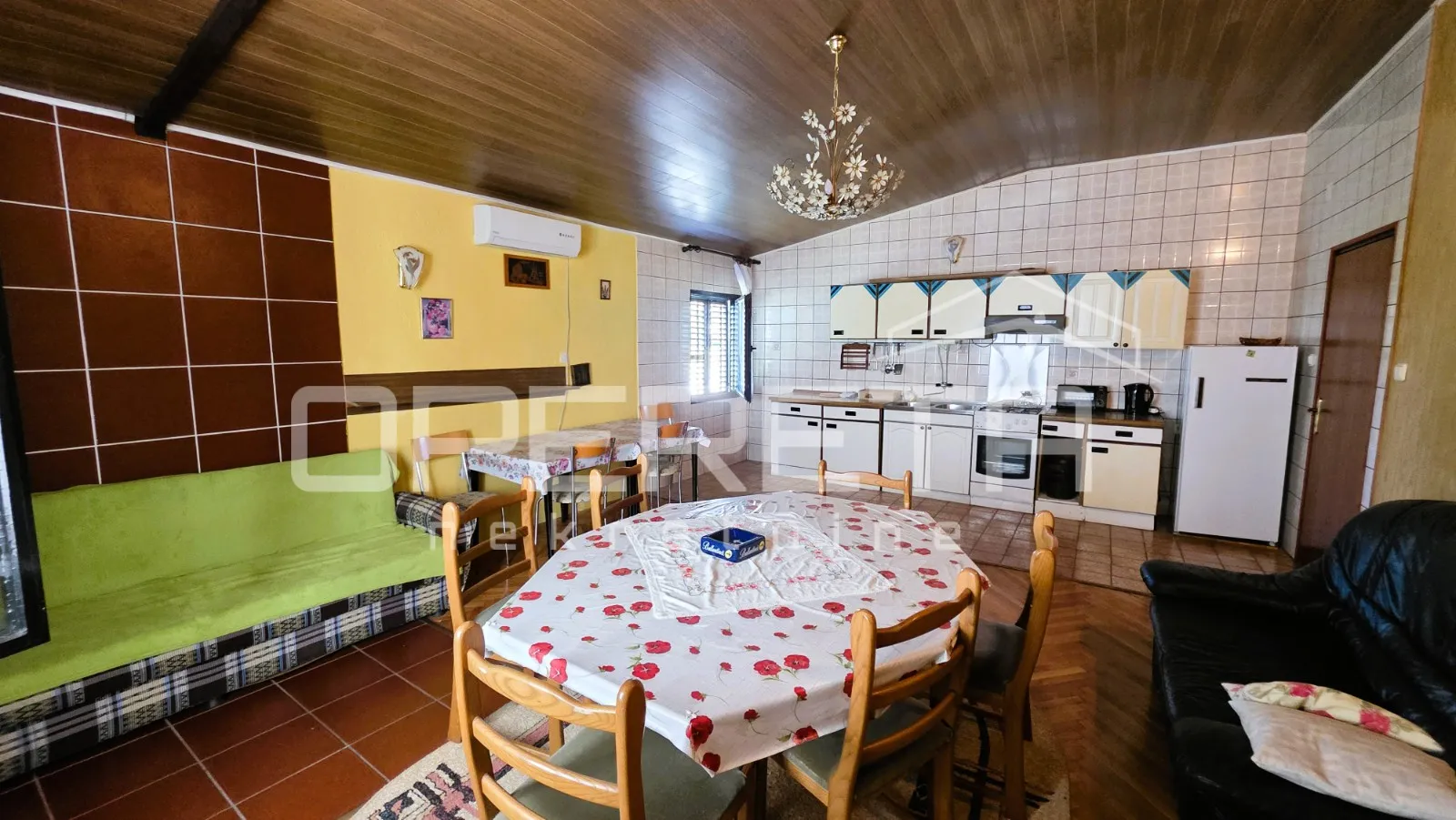 kuća s pomoćnim objektom, pogled, garaža, vrt, 330 m2, karlobag - slika 8