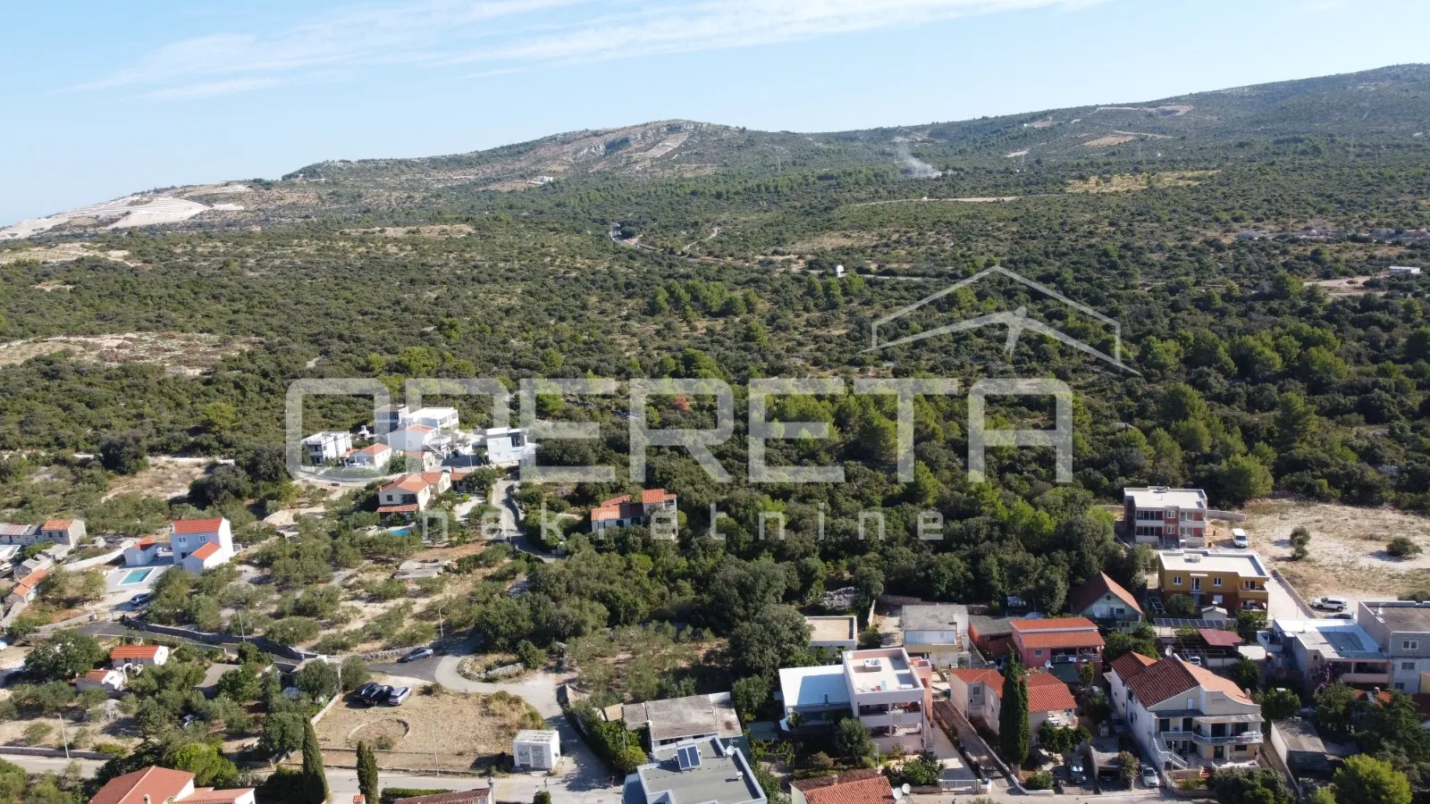 građevinsko zemljište u rogoznici – 1586 m², samo 250 m od mora - slika 2