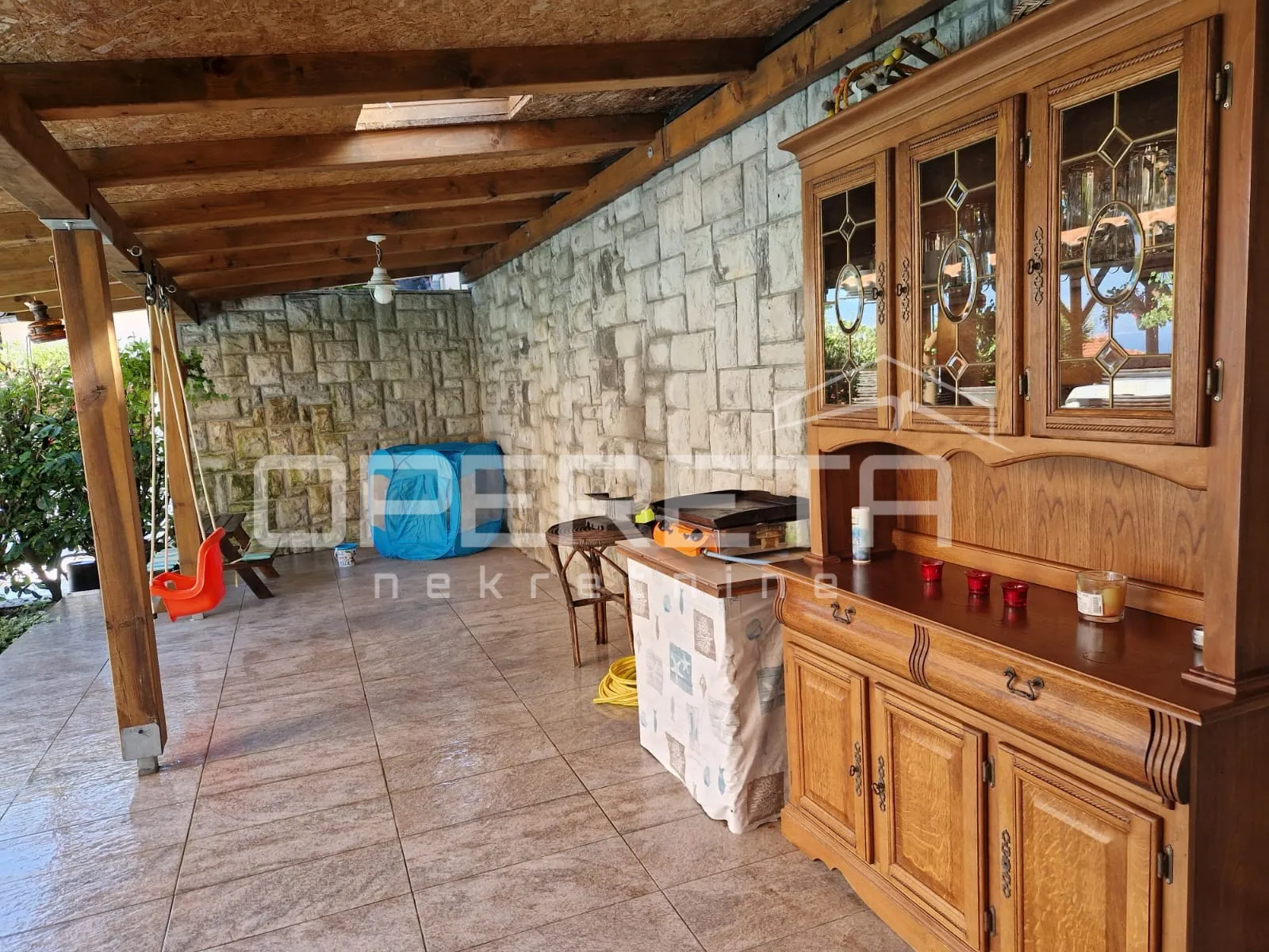 lovran – stan s pogledom na more, okućnicom, roštiljem i parkirnim mjestom u mir - slika 7
