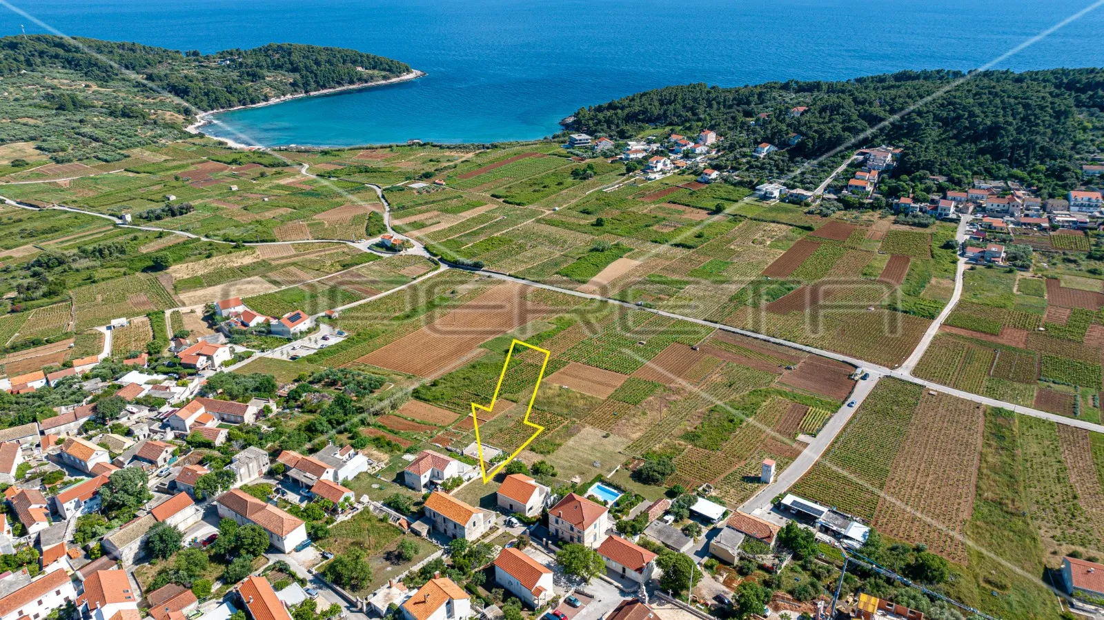 građevinsko i poljoprivredno zemljište na lumbardi, 551 m2 - slika 4