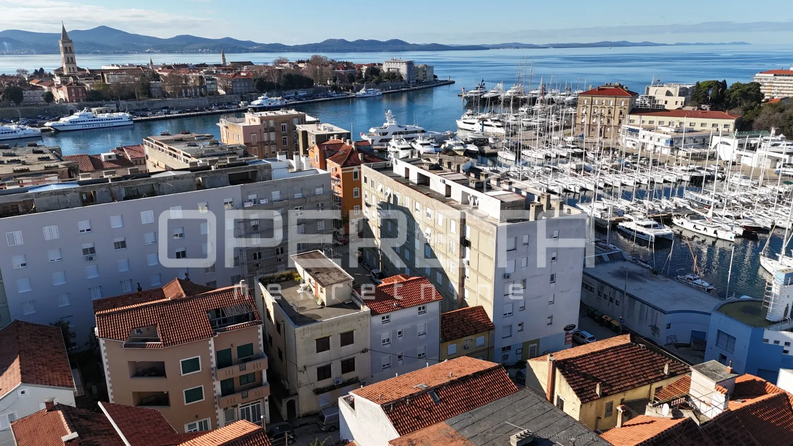 zadar, centar - kuća s konobom, 20m od mora - slika 25