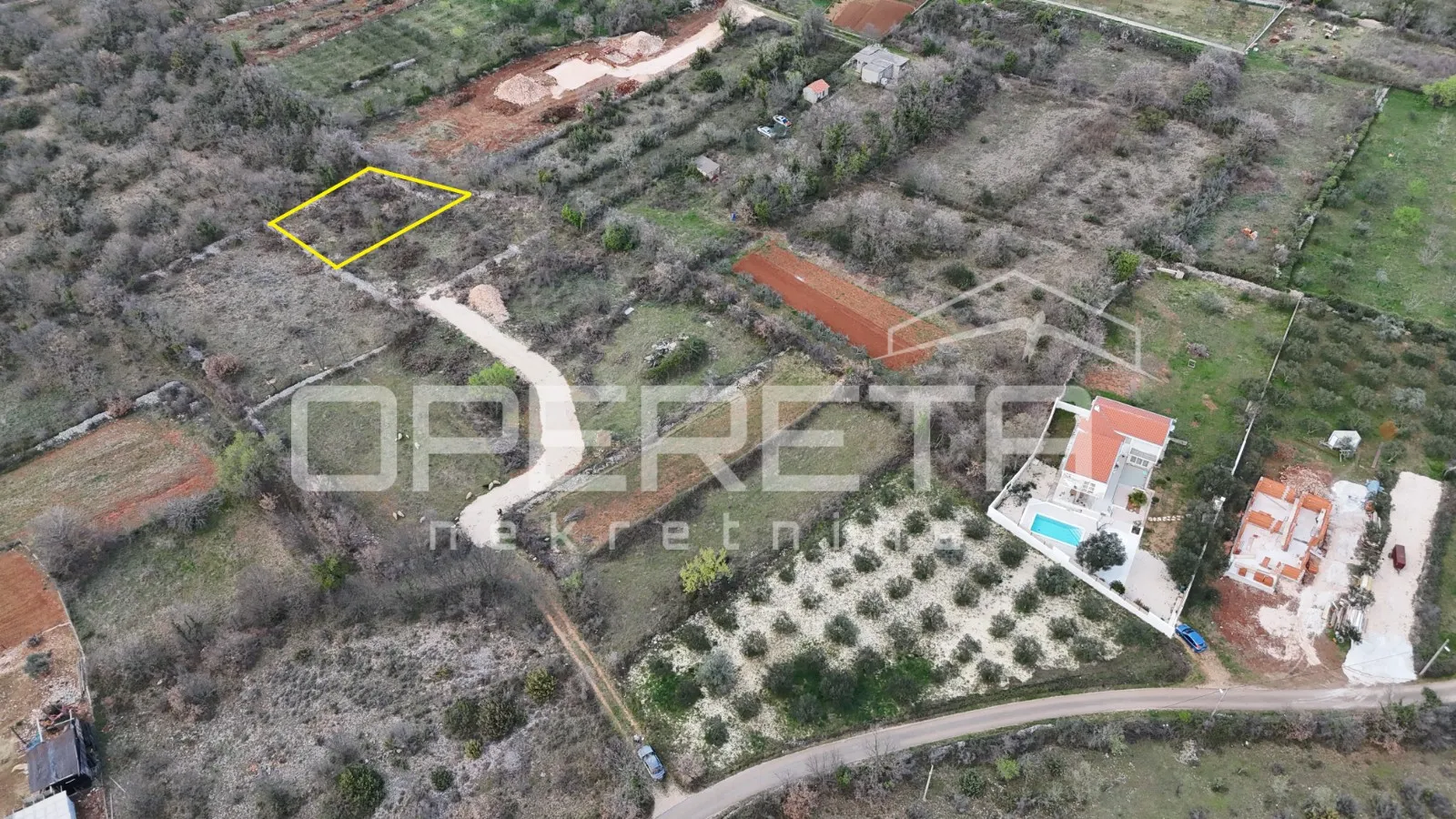 poličnik – građevinsko zemljište 697 m² s odličnim potencijalom - slika 2