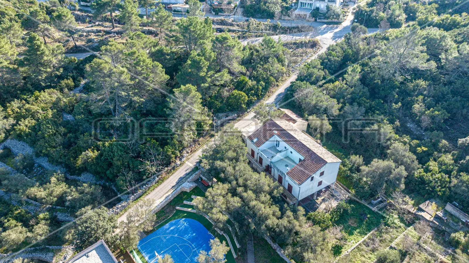 investicija, kuća sa poslovnim prostorom, žrnovska banja, otok korčula - slika 22