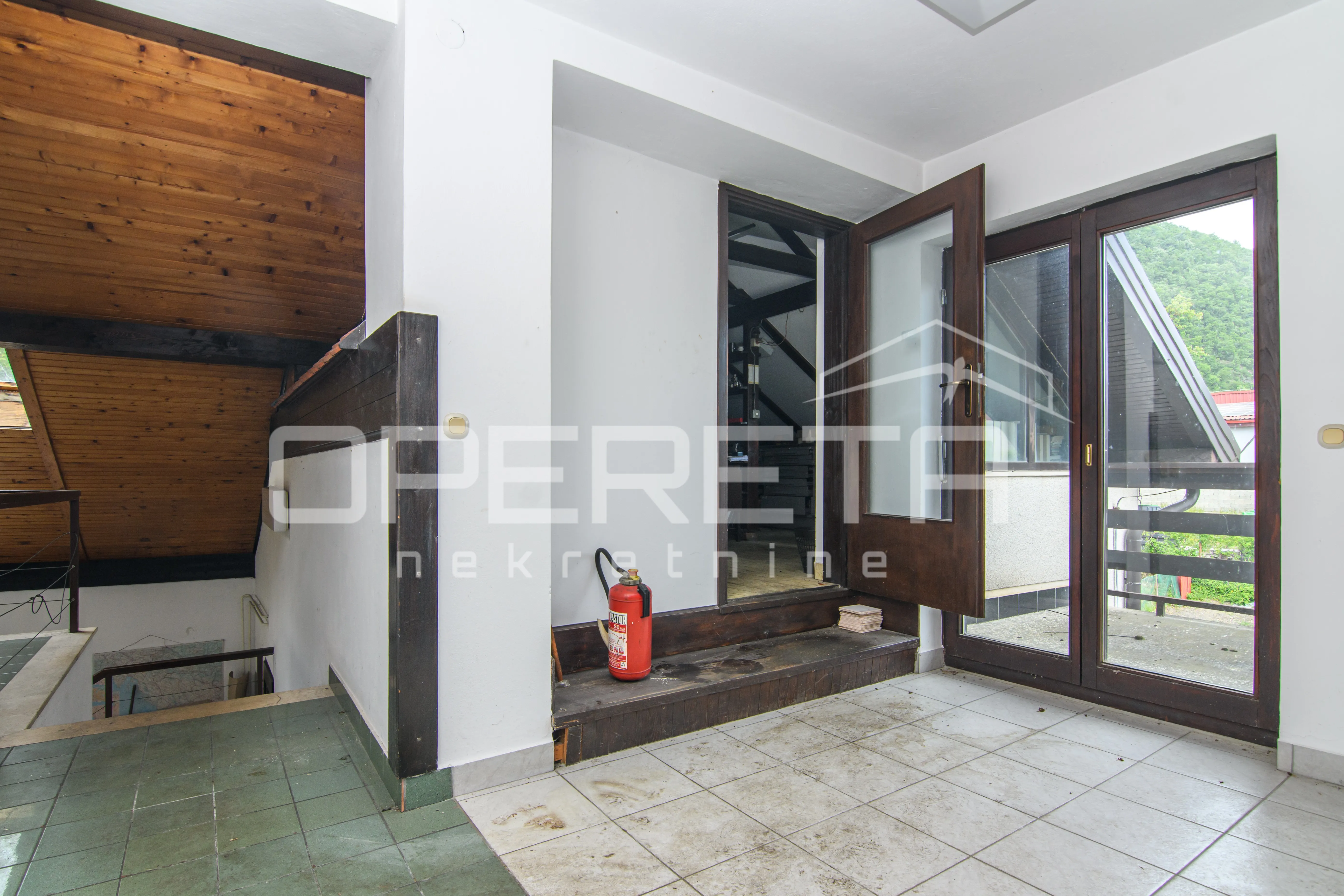 poslovna zgrada, pregrada, centar, krapinsko zagorska županija, 427,42m2 na parc - slika 9