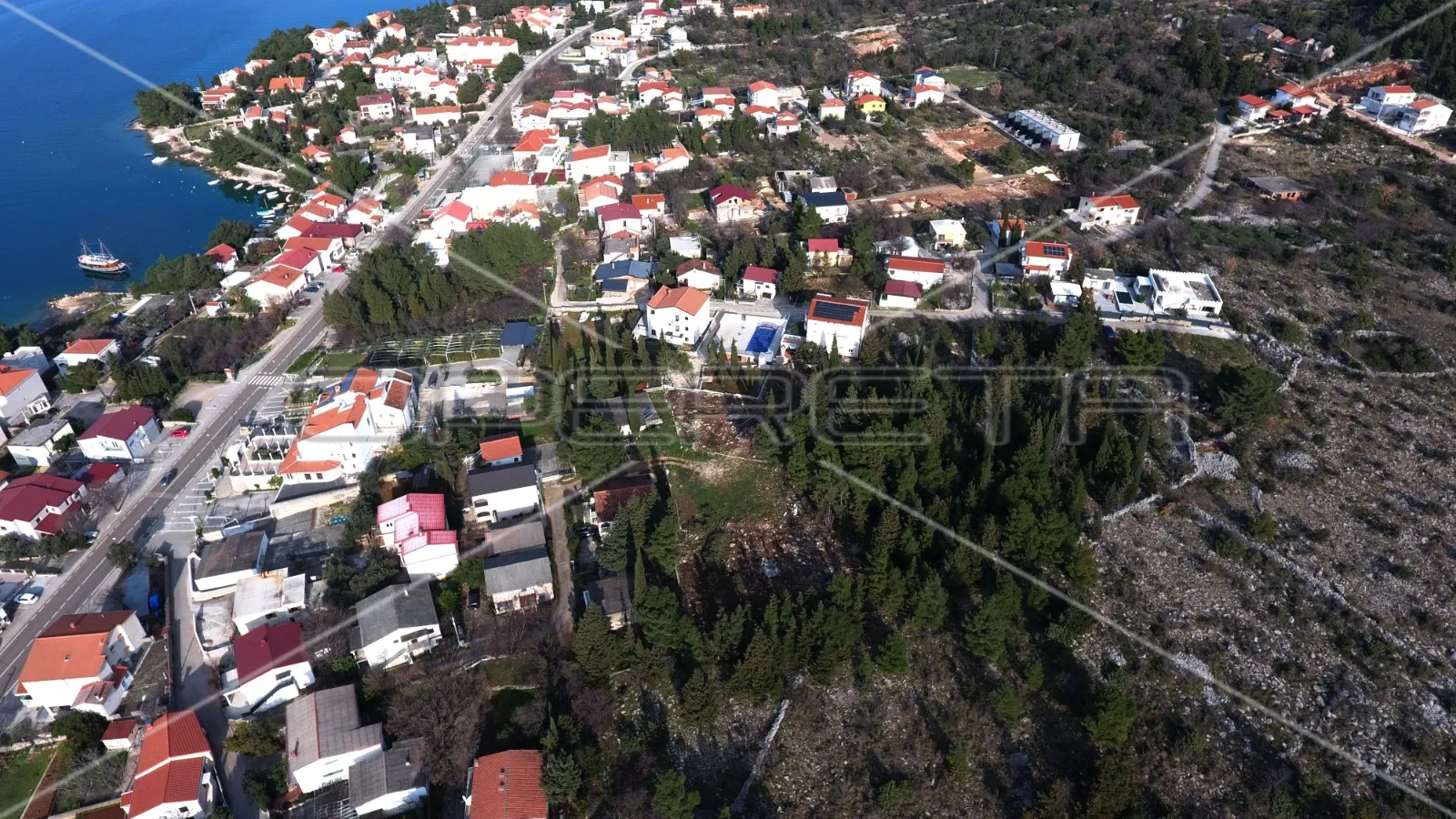 građevinsko zemljište sa borovom šumom u centru starigrada, 402m2 - slika 10