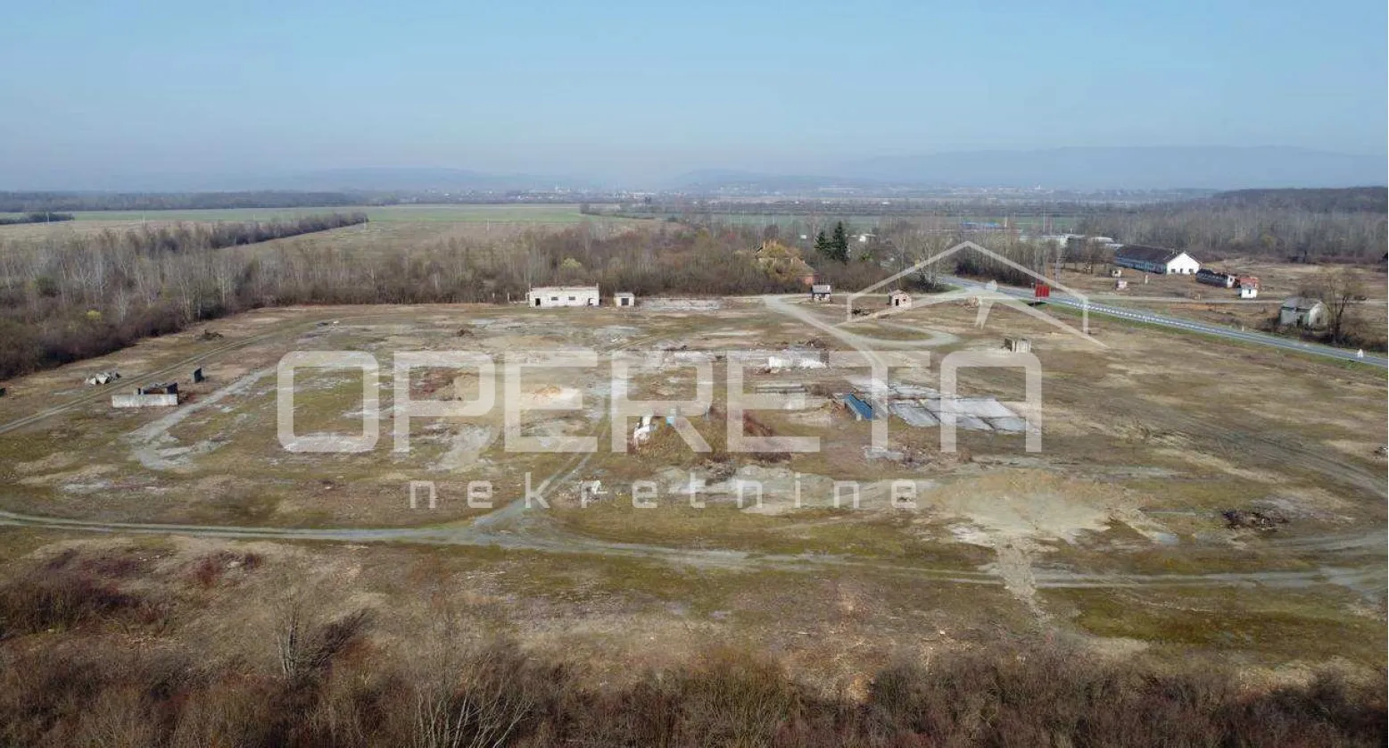 gređani bb, gređani, 121.207,00 m2, 1,00 eur - slika 12