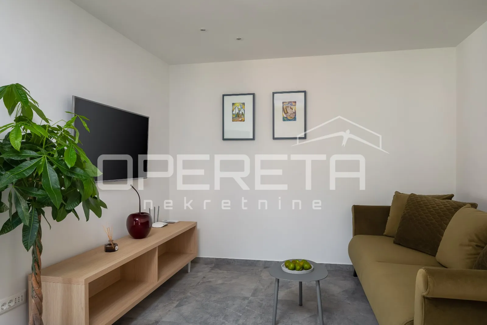 rijetka prilika stana u komiži - moderna oaza u urbanoj vili - slika 10