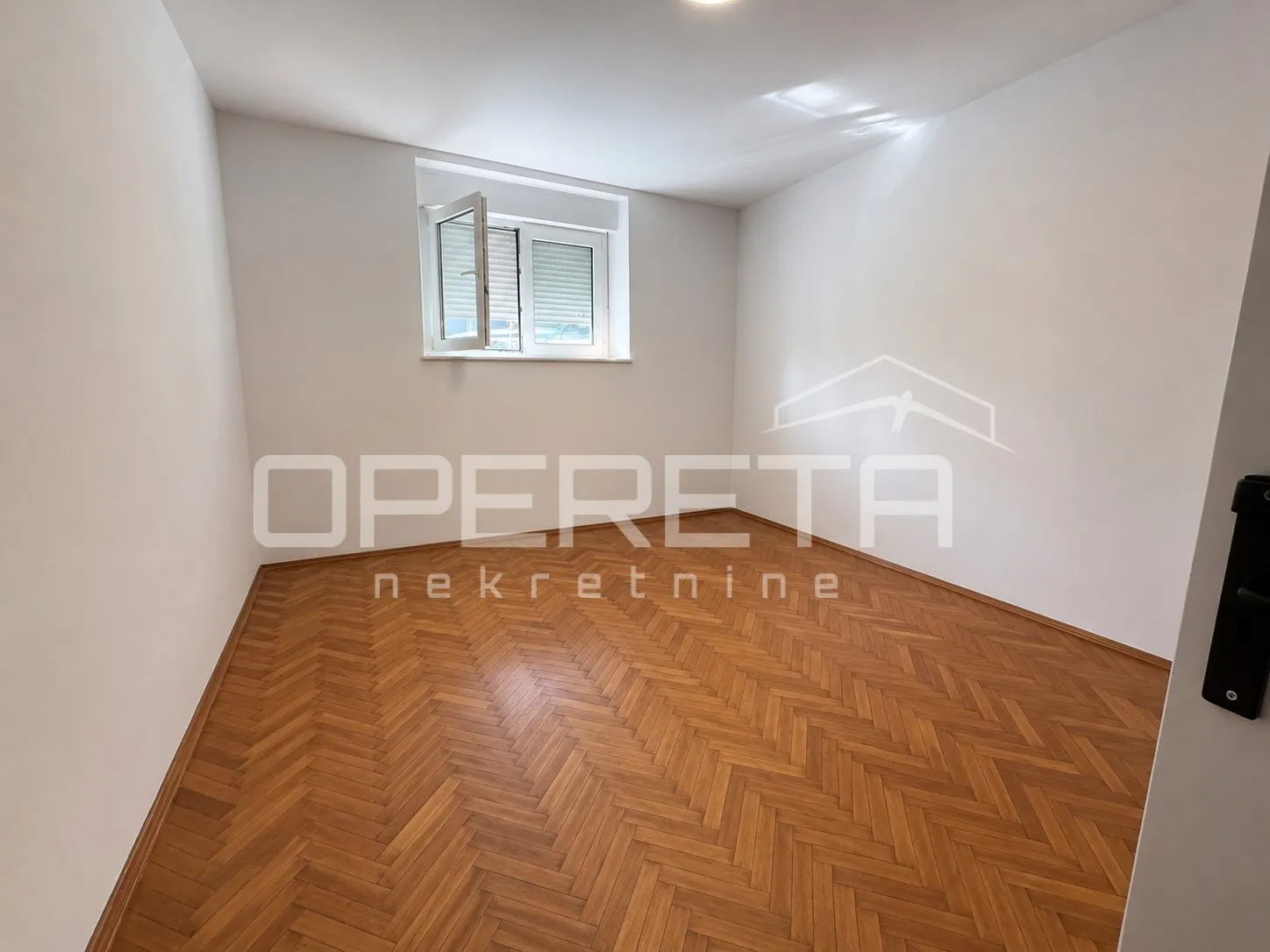 stan 44 m² , dobri – mirno, mogućnost poslovne namjene ili stanovanja - slika 3