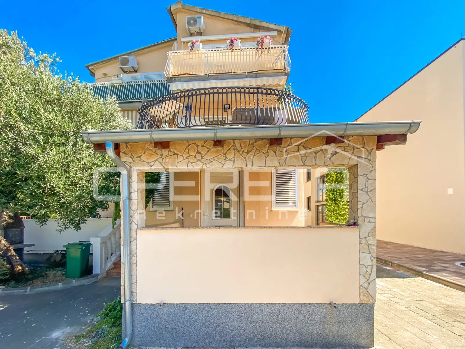 srima – 2s stan u prizemlju blizu mora - slika 12