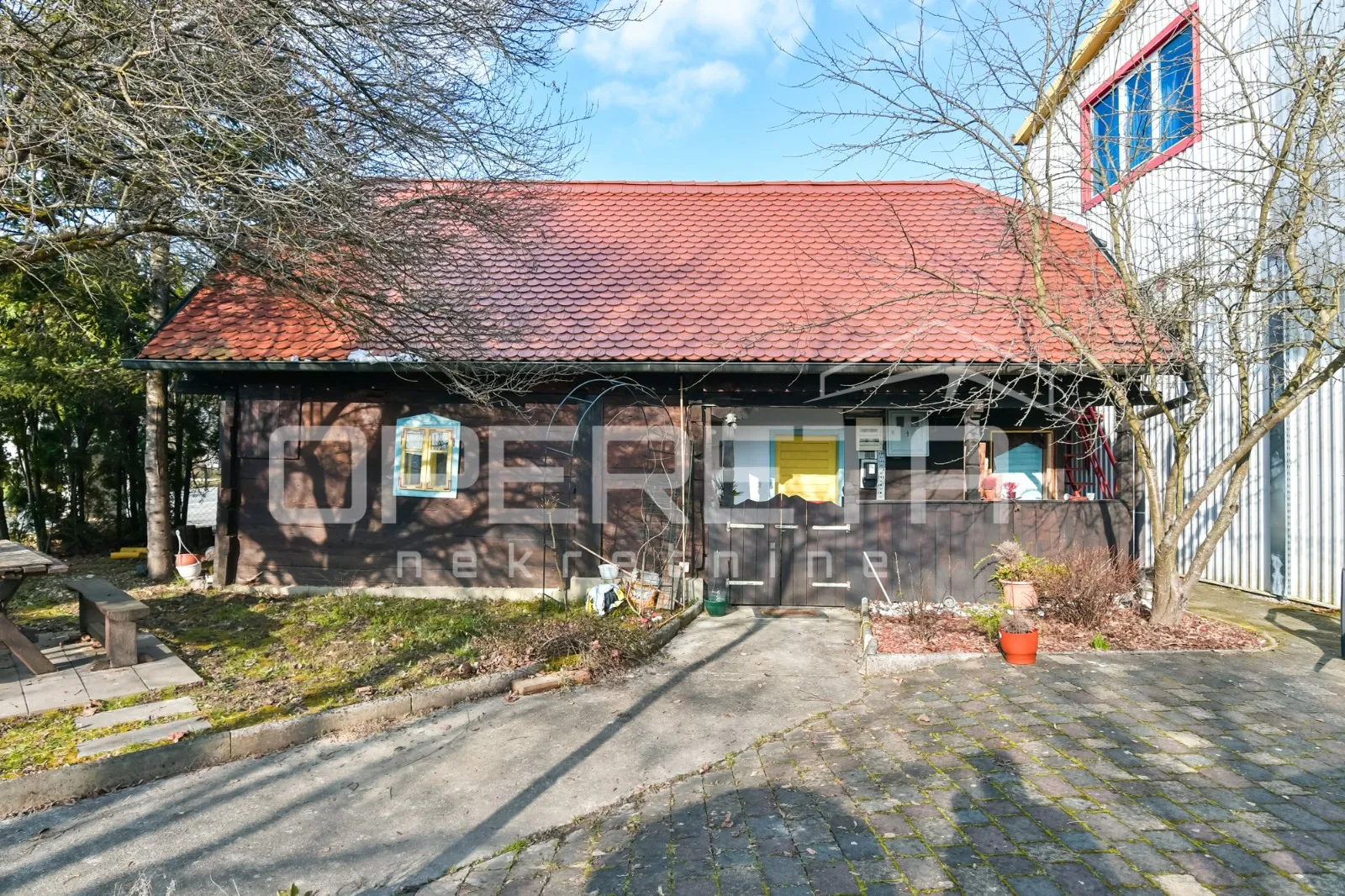 prodaja, poslovna zgrada, karlovac okolica, lug 74, 700m2 - slika 32