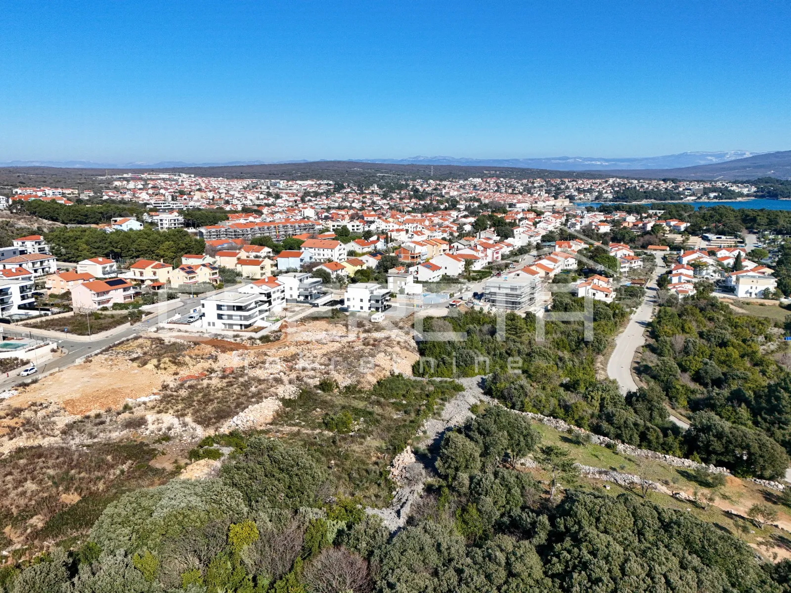 građevinsko zemljište s panoramskim pogledom – krk, 771 m² - slika 4