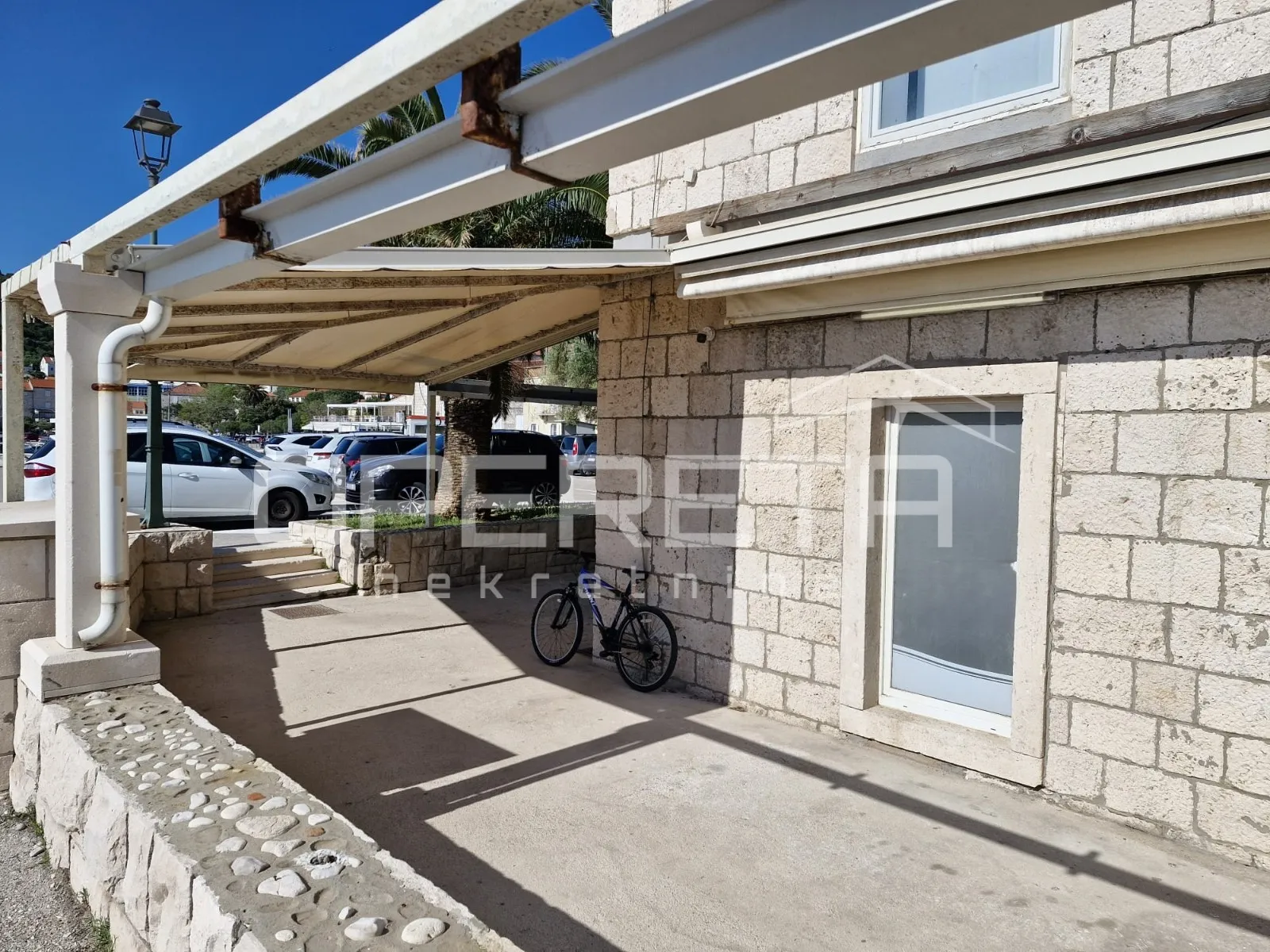 poslovni prostor 175 m2 - centar korčule uz more - slika 10
