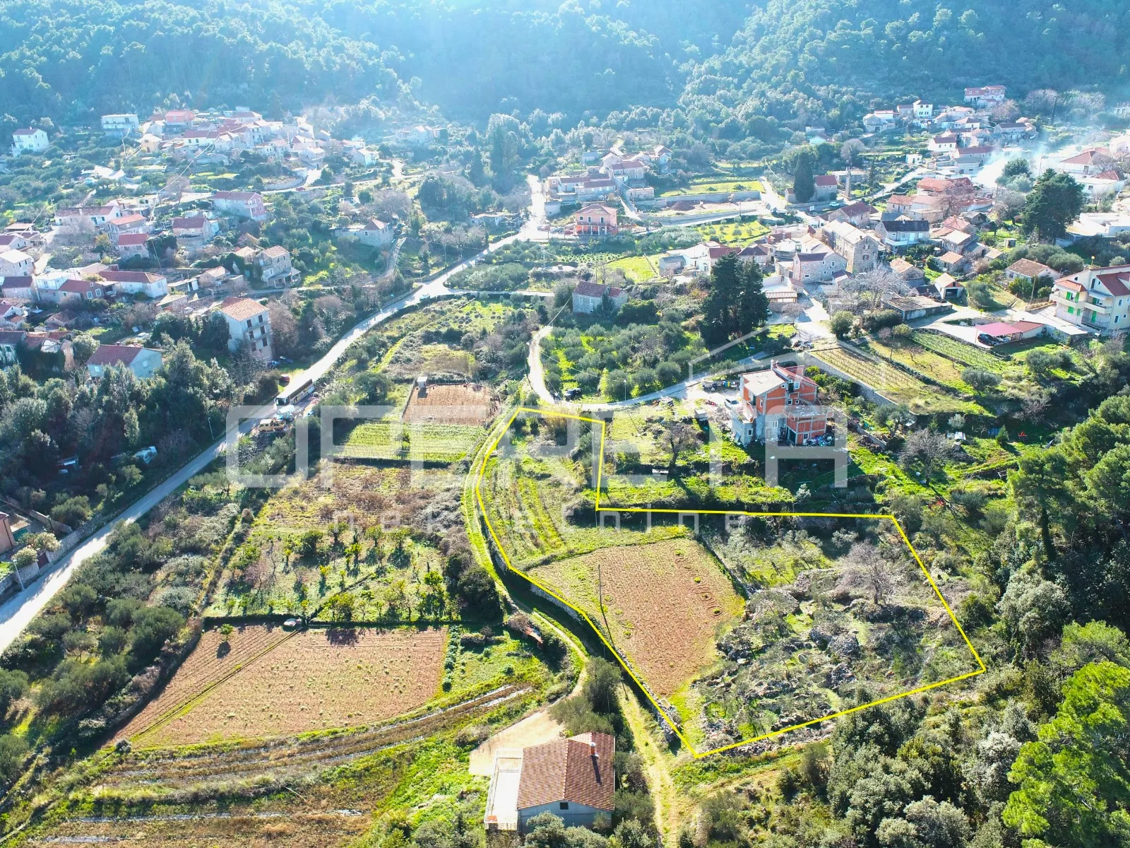 rijetka prilika – zemljište 3.112 m², dol, otok hvar - slika 8
