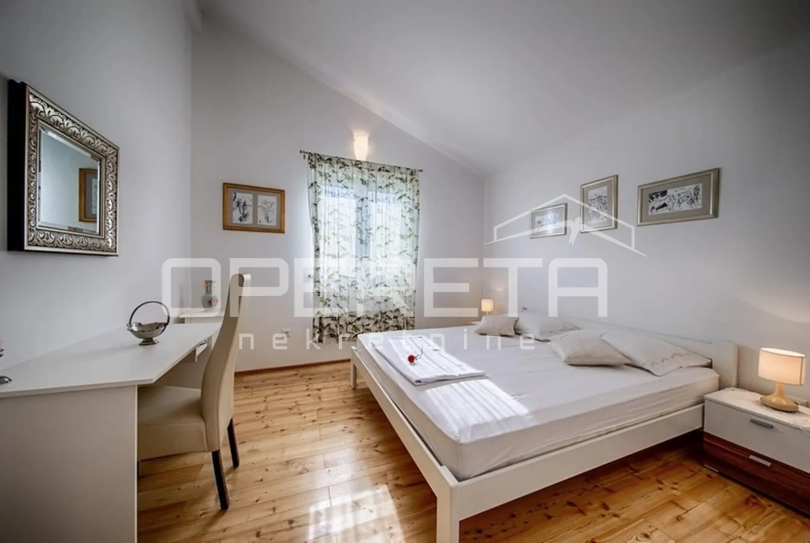 prodaja, jedinstvena 4bdr 4bthr villa na plaži, s 1.000m2 zemljišta - slika 27