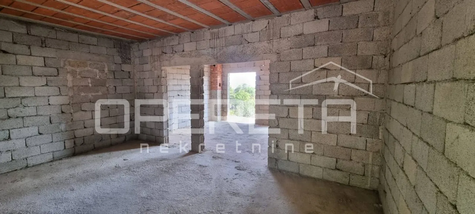 nedovršena kuća na braču – humac gornji na 1.820 m² zemljišta - slika 7