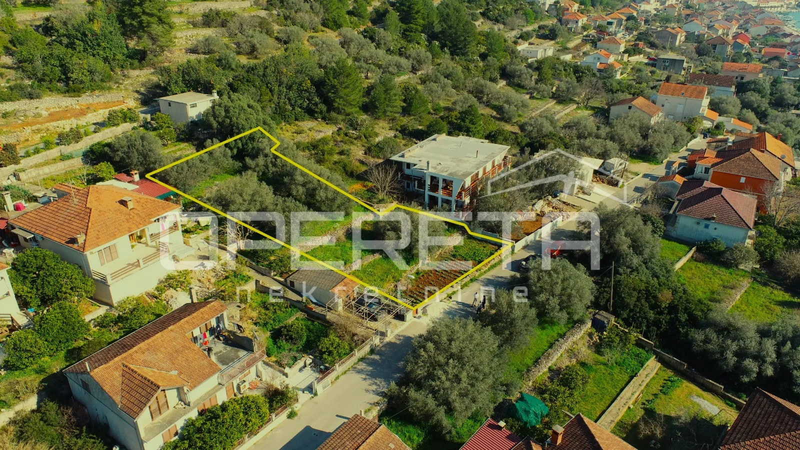 Građevinsko zemljište sa pogledom na more, 1199 m2, Vela Luka