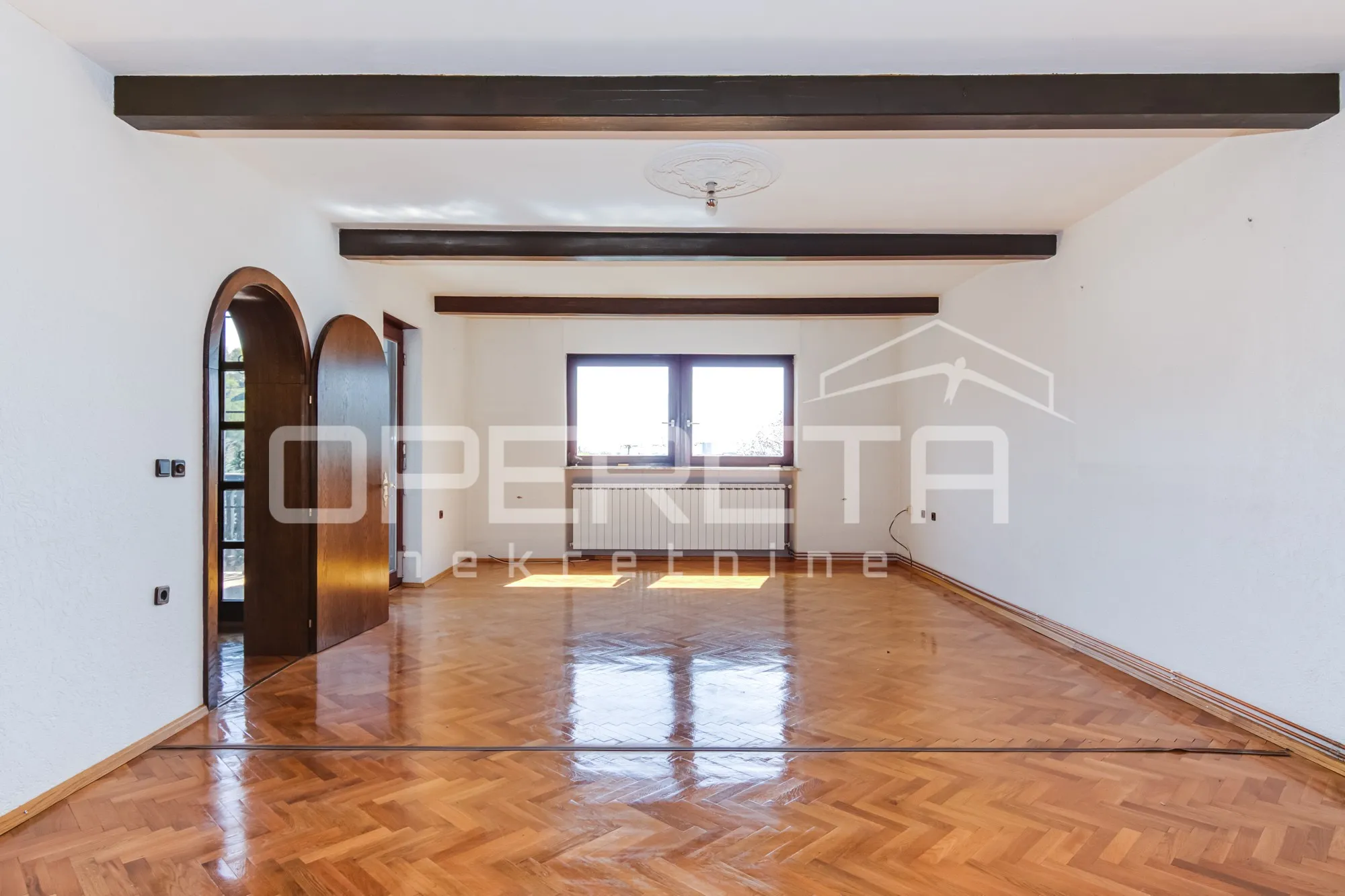 prodajemo prostranu obiteljsku kuću na parceli od 2.265m2 u gajnicama, zagreb, i - slika 31
