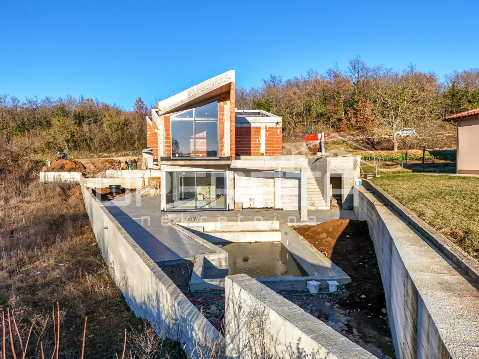 istra, pićan, luksuzna vila u novogradnji - slika 5