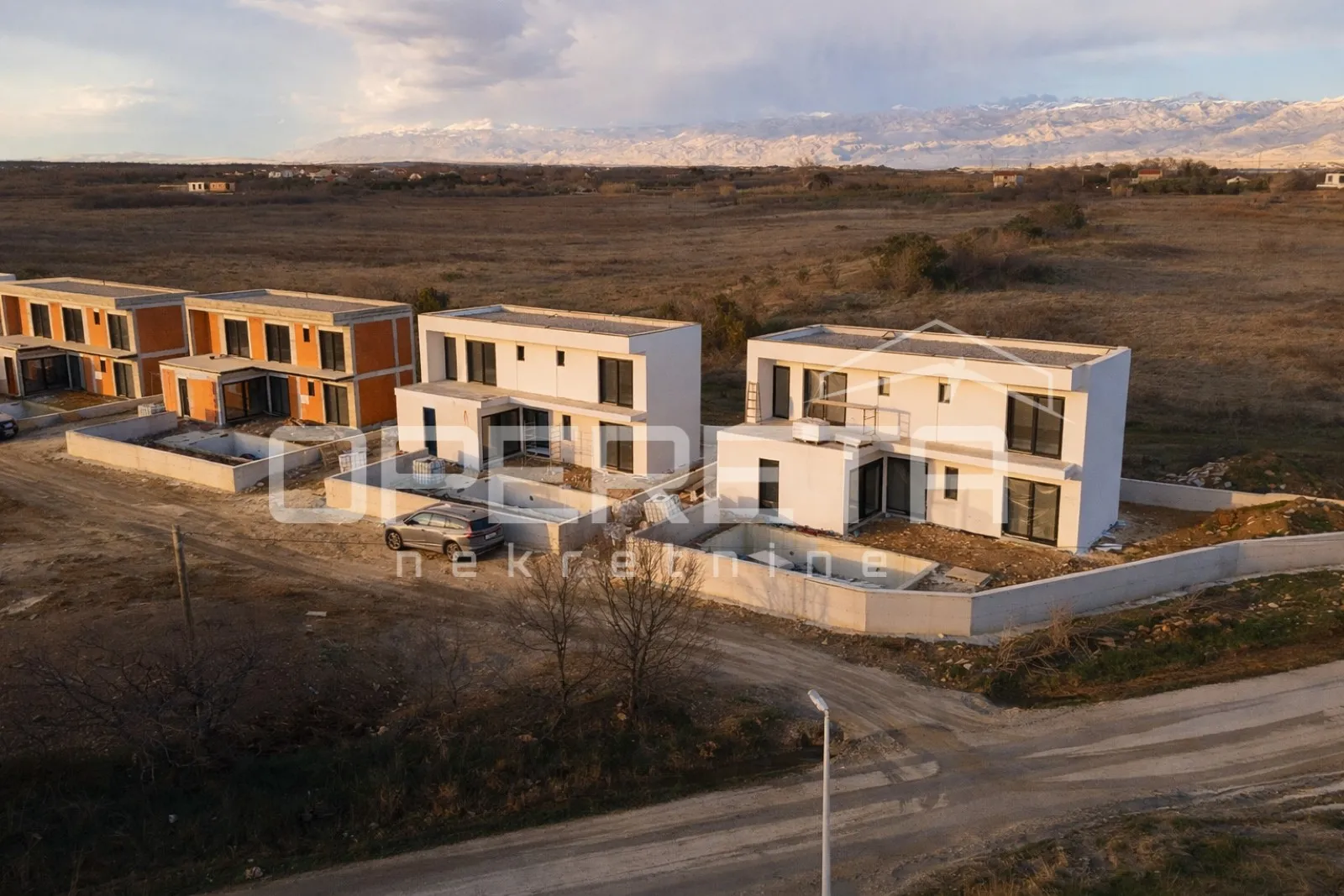 privlaka, moderna vila s bazenom - dovršetak radova početak 2026. - slika 19