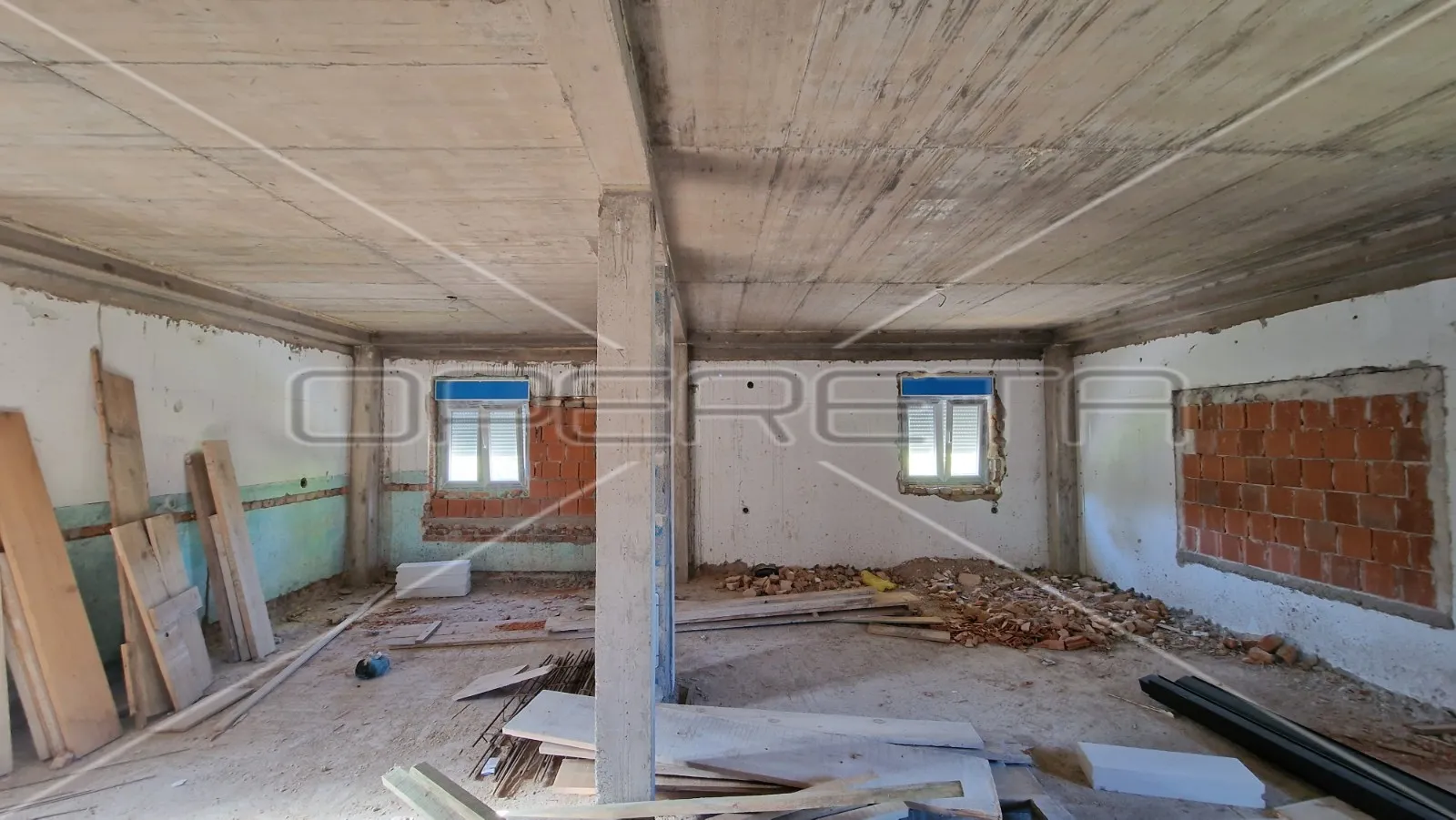 seosko imanje, kuća s 3 gospodarska objekta, okućnica, brinje, 235 m2 - slika 9