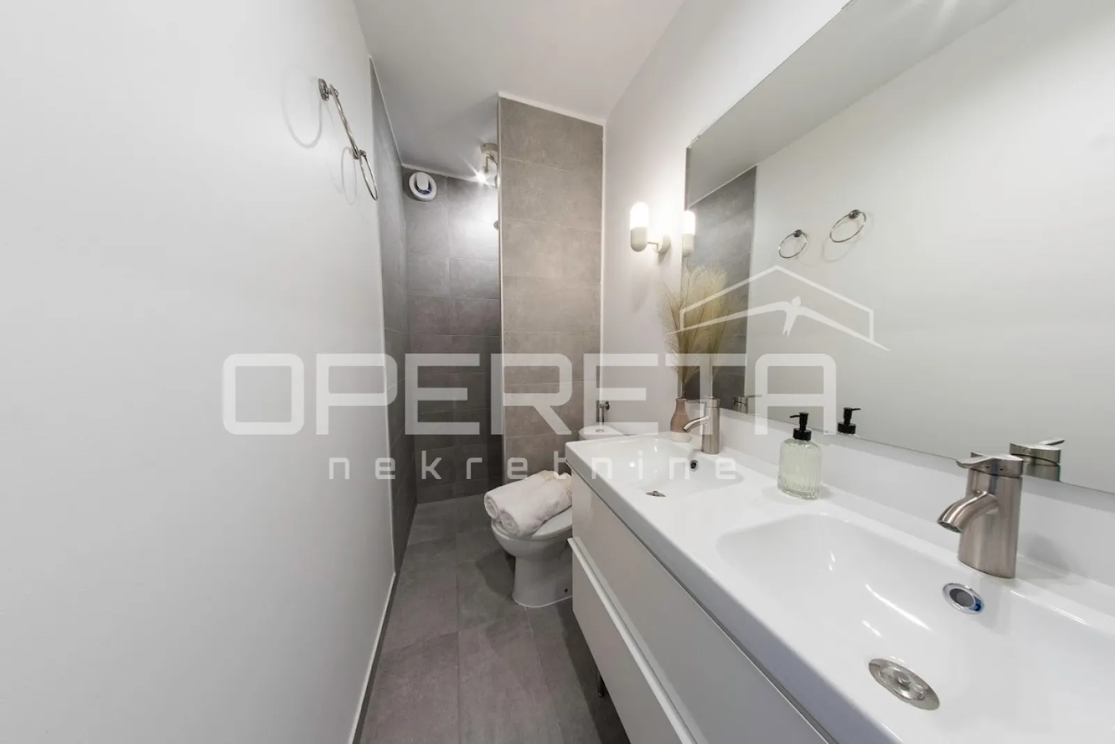 penthouse 82,19 m2, rogoznica - slika 10