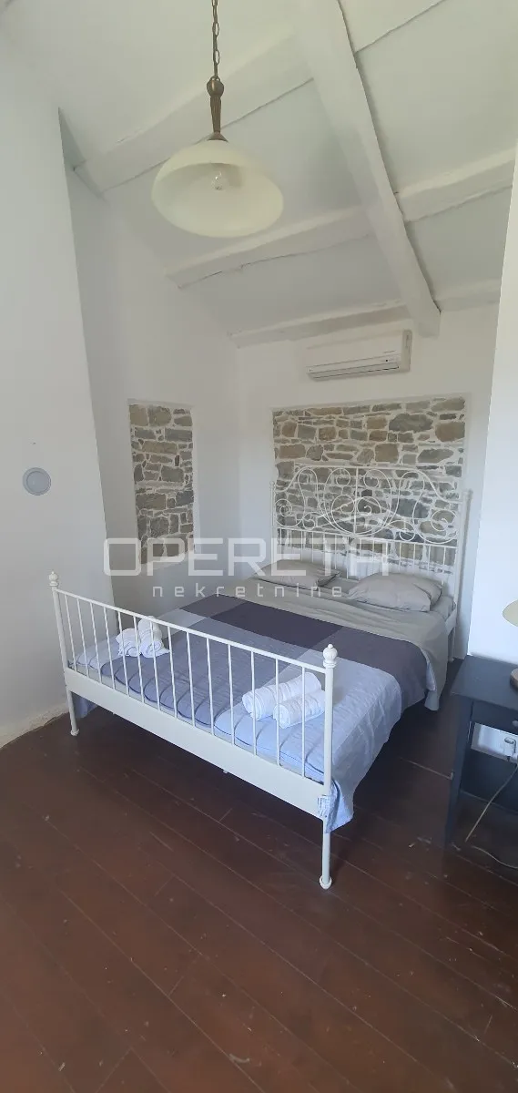 prodaja, kuća, motovun, motovun, samostojeća, 220m2 - slika 34