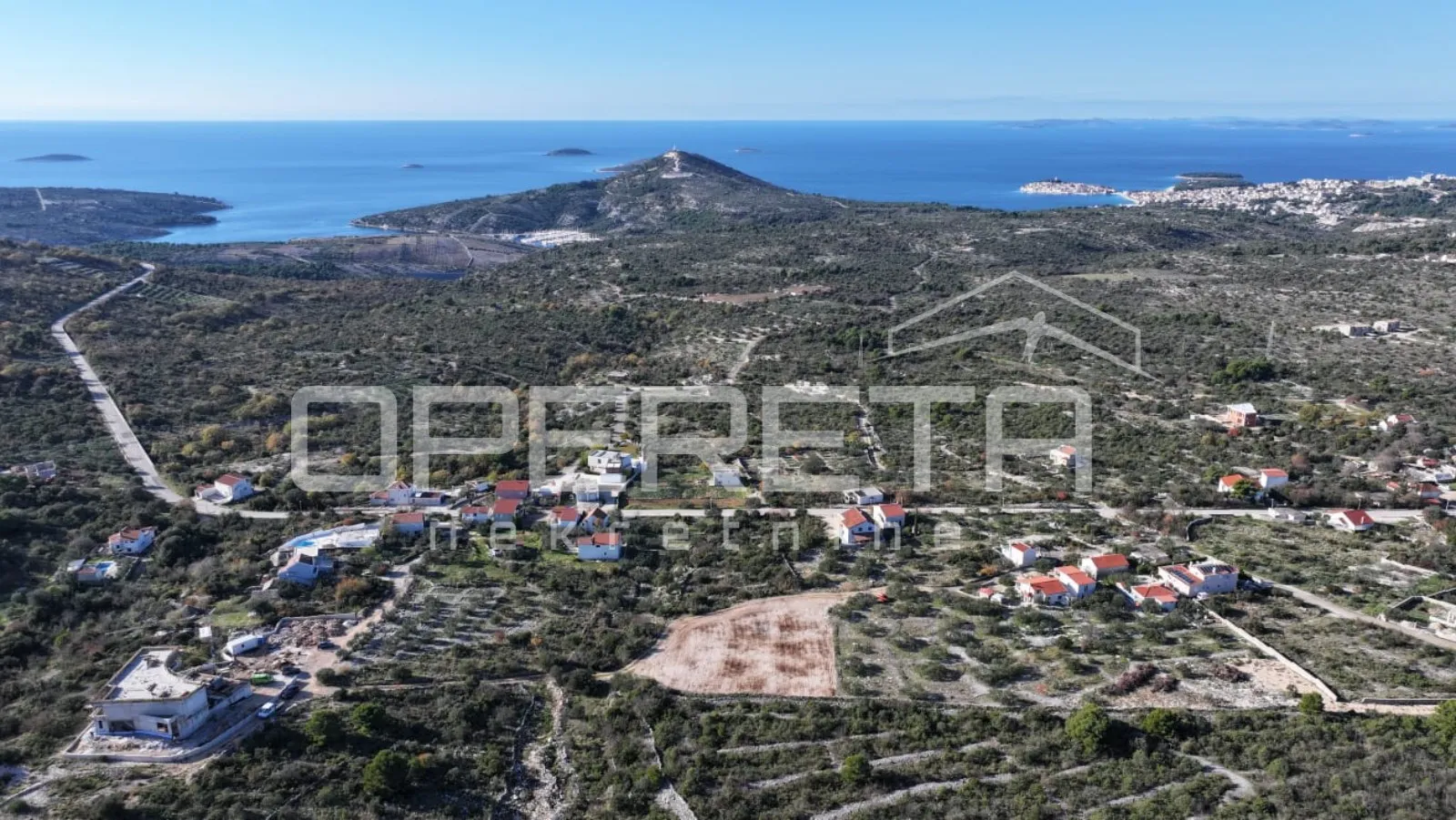 zemljište u primoštenu s panoramskim pogledom na more - slika 6