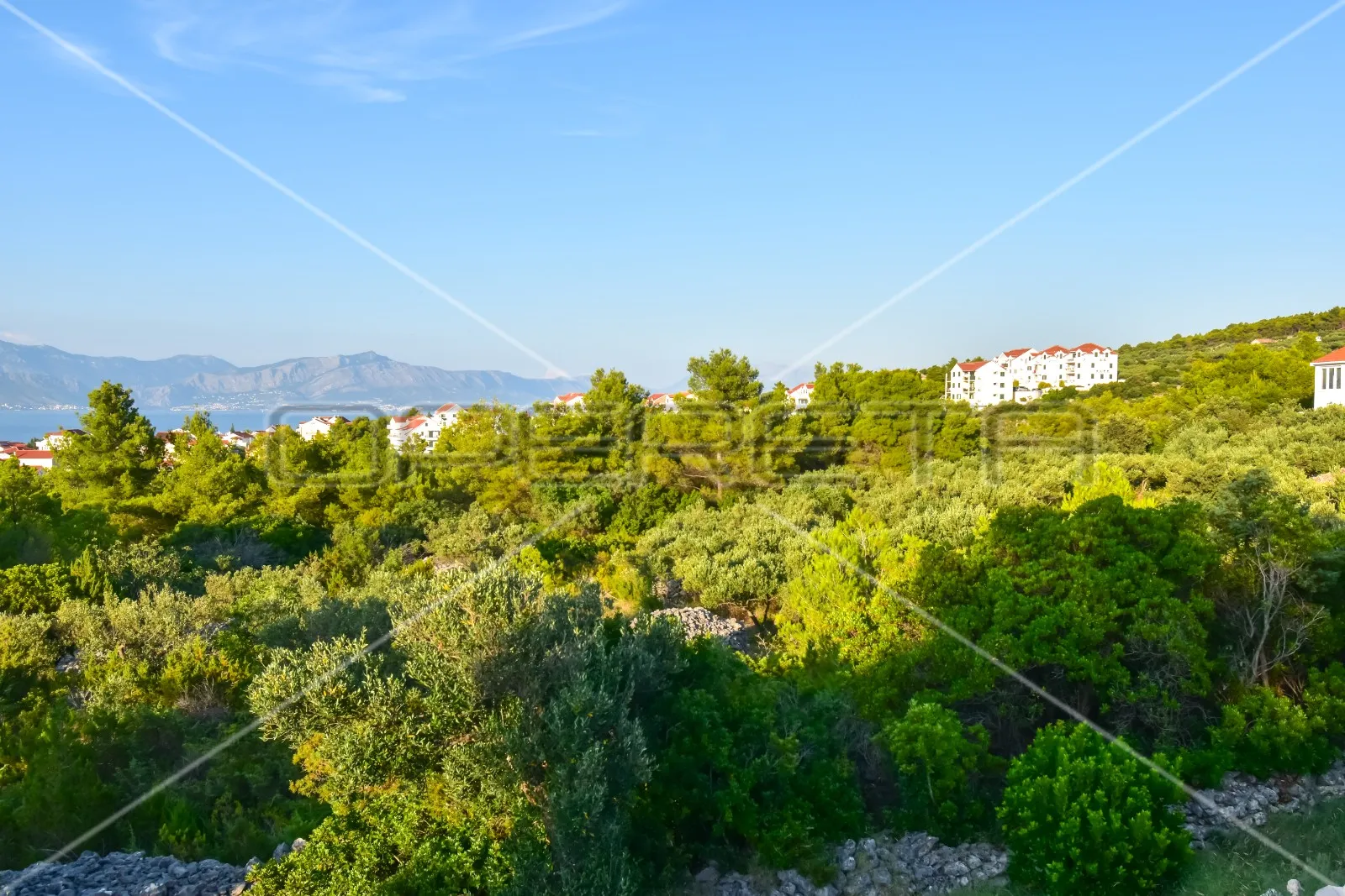 zemljište, supetar otok brač, pogled na more i idejni projekt za 4 luksuzne vile - slika 11
