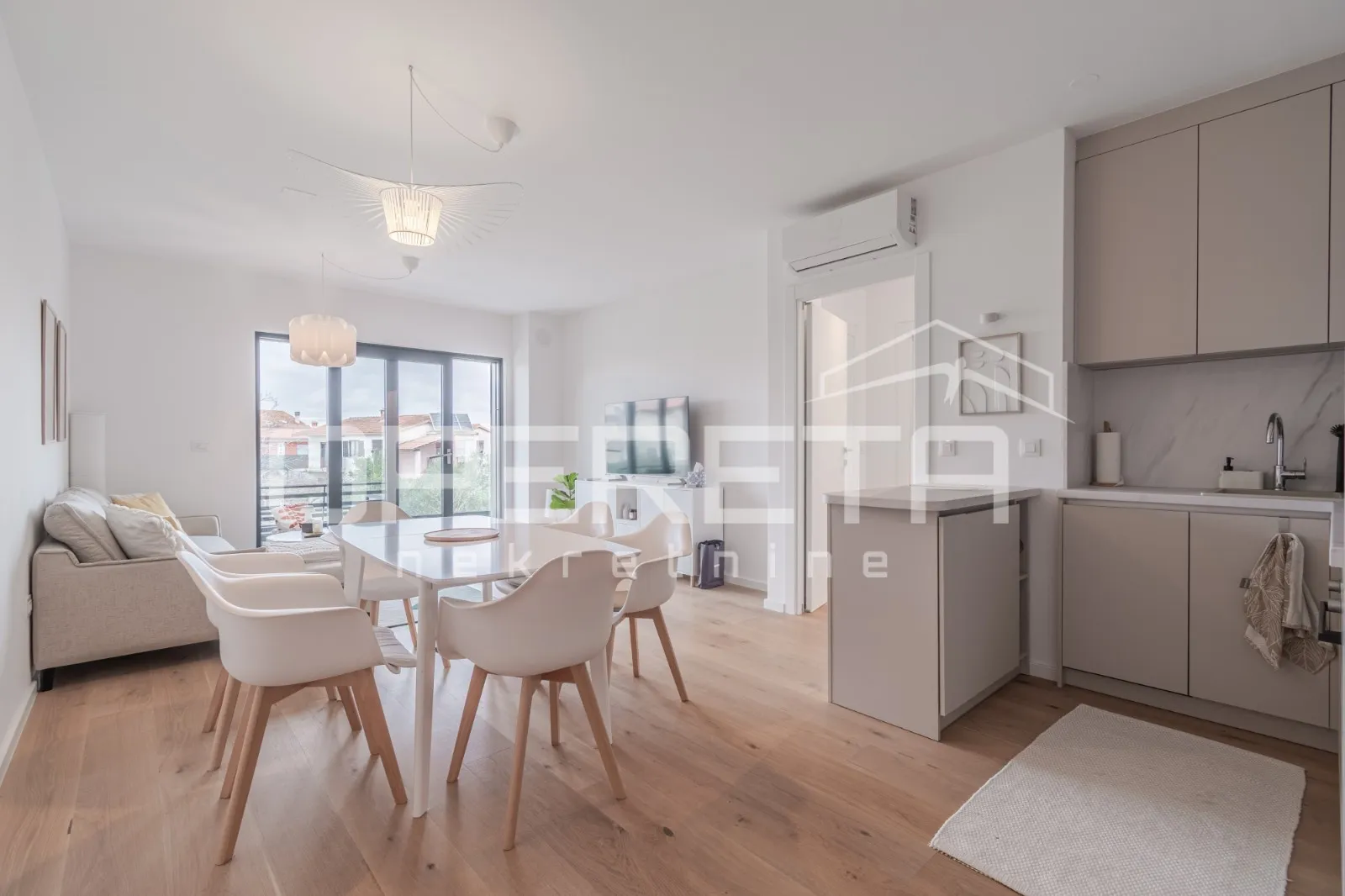 Prodaja, Stan, Umag, Centar, 2s, 74m2
